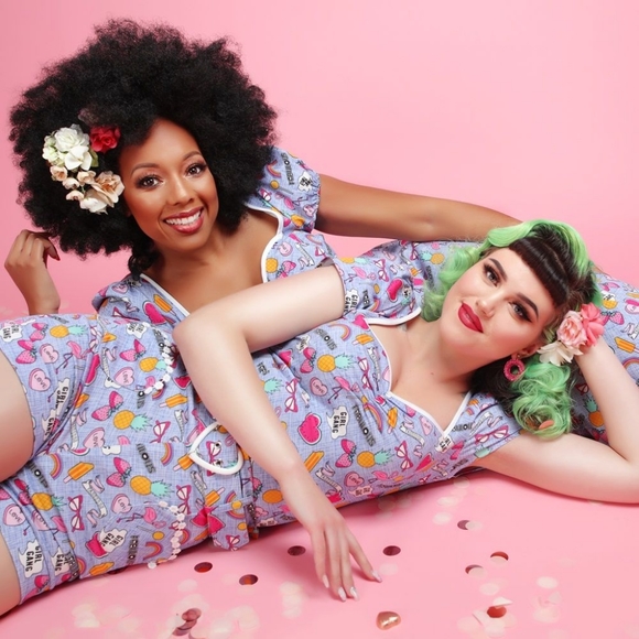 🌈Collectif Fun Yas! sweets Heart Strawberry Retro - Picture 2 of 10